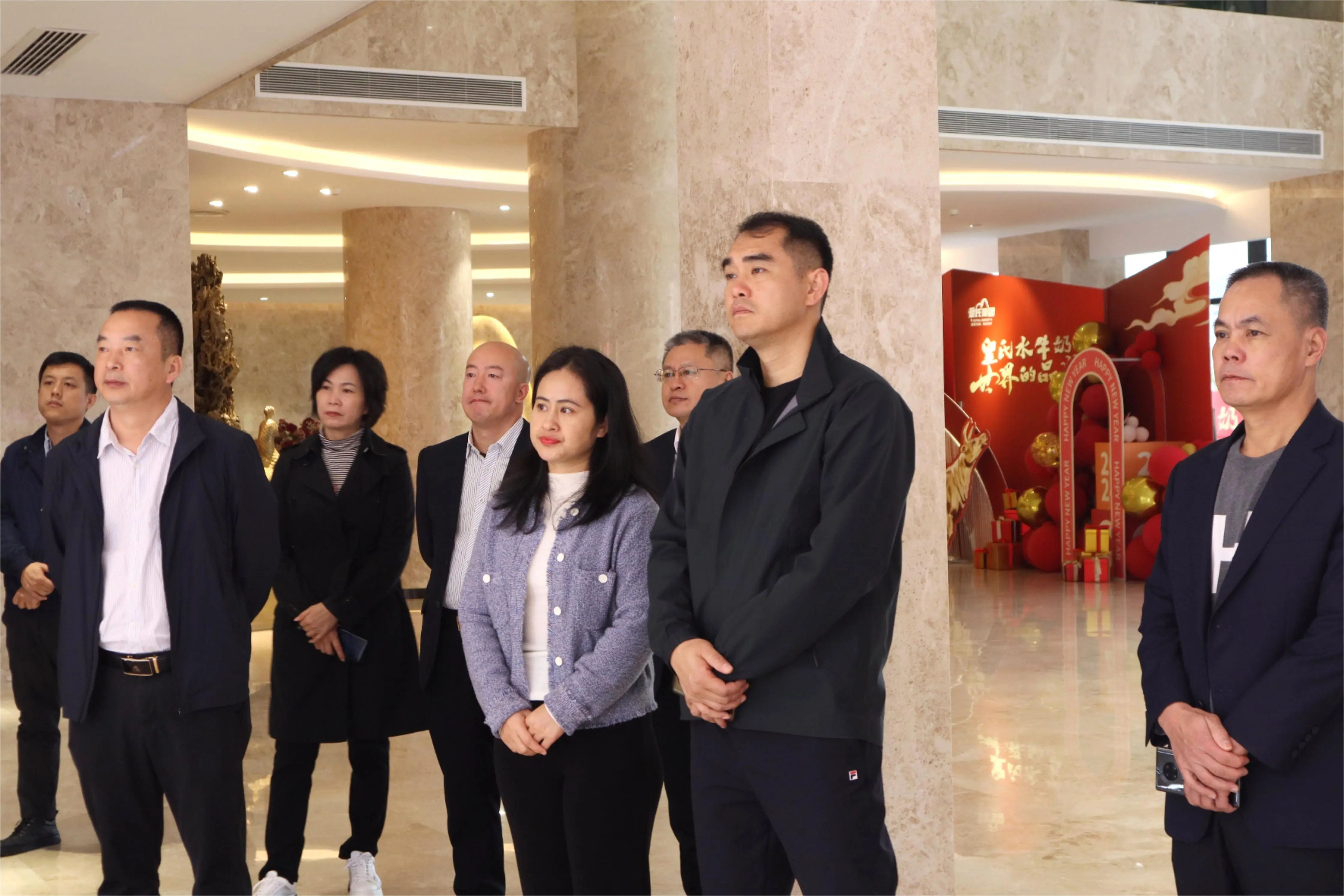 廣東陽西縣委常委、統(tǒng)戰(zhàn)部部長林藝超率隊來訪皇氏集團